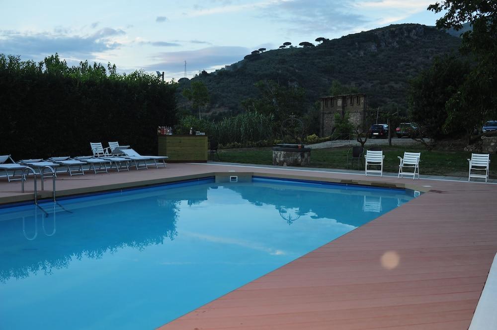 B&B Villa Della Porta, Amalfi Coast - Historical Heritage ヴィーコ・エクエンセ エクステリア 写真