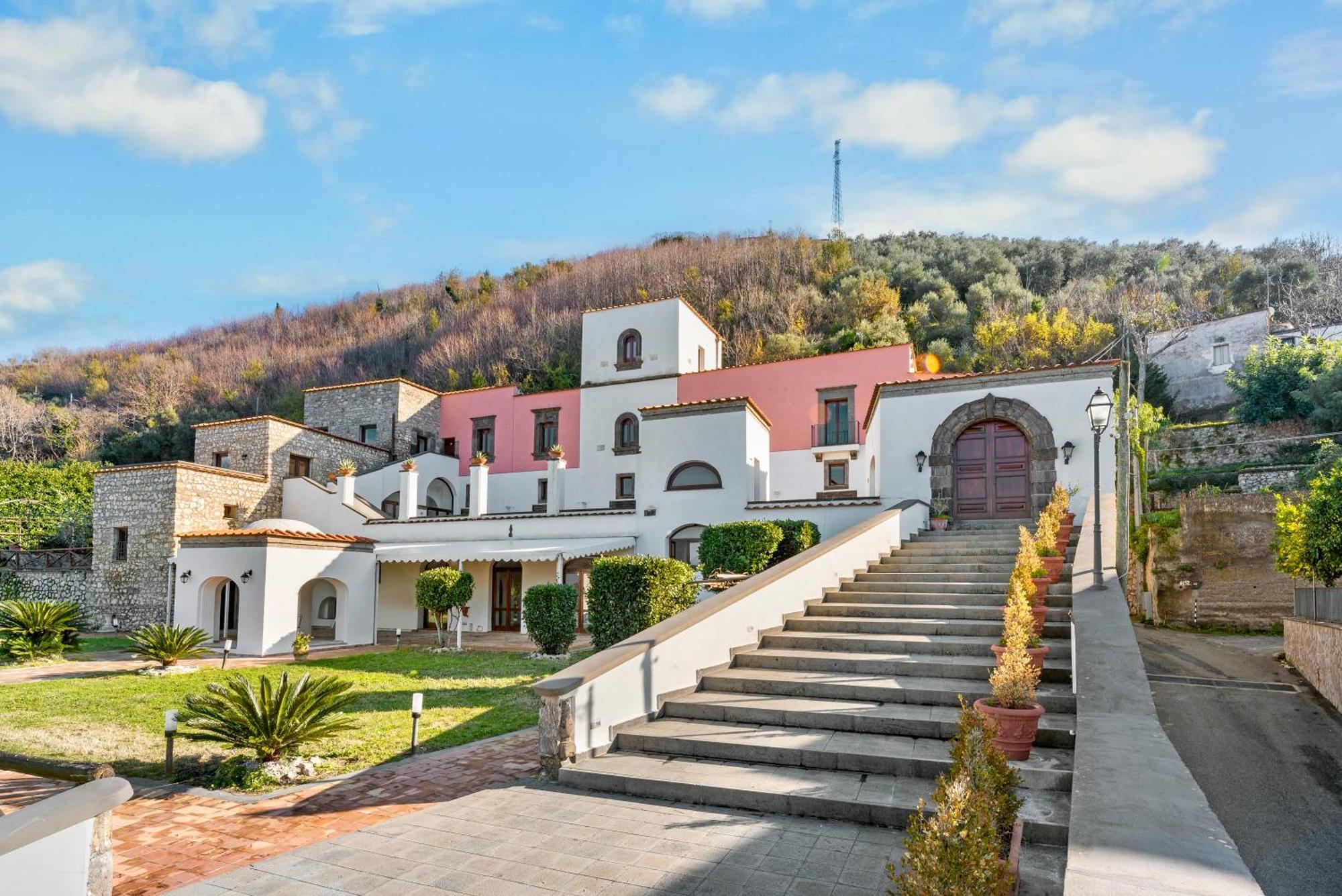 B&B Villa Della Porta, Amalfi Coast - Historical Heritage ヴィーコ・エクエンセ エクステリア 写真