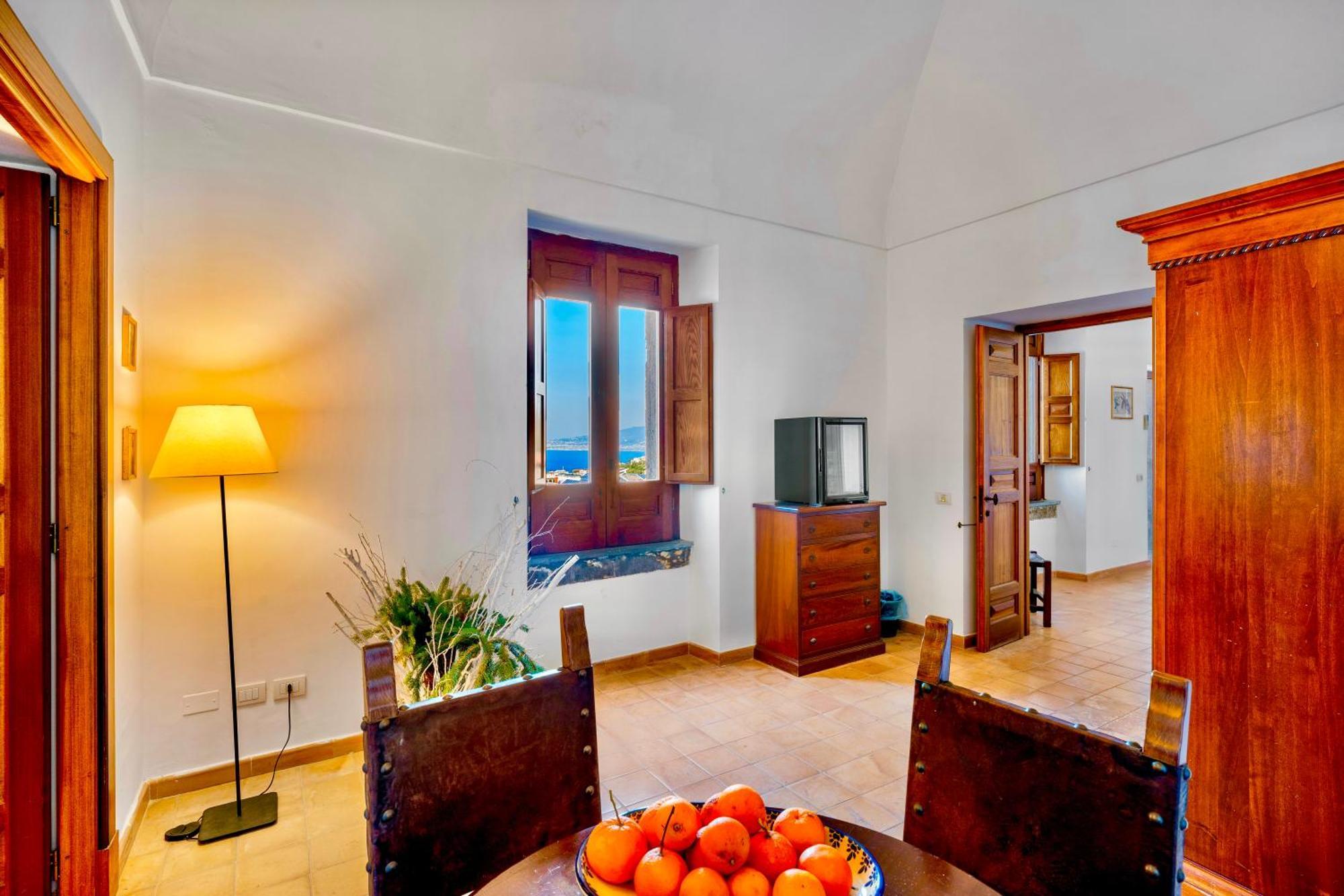 B&B Villa Della Porta, Amalfi Coast - Historical Heritage ヴィーコ・エクエンセ エクステリア 写真