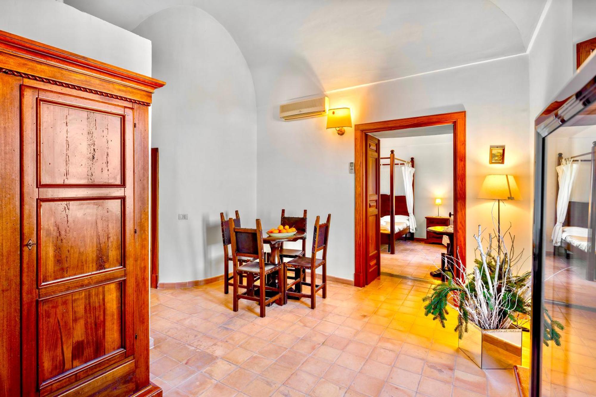 B&B Villa Della Porta, Amalfi Coast - Historical Heritage ヴィーコ・エクエンセ エクステリア 写真