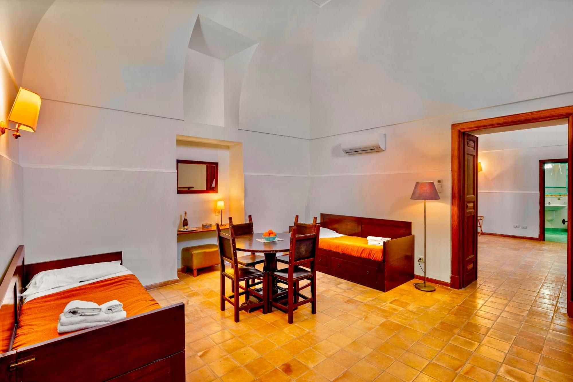 B&B Villa Della Porta, Amalfi Coast - Historical Heritage ヴィーコ・エクエンセ エクステリア 写真